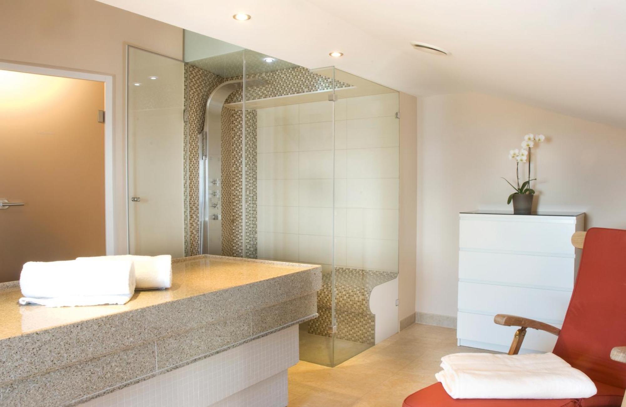 Strandhotel בינץ מראה חיצוני תמונה